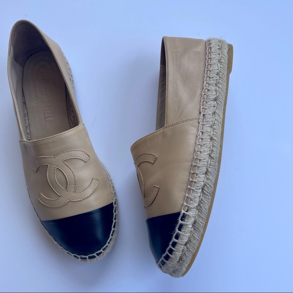 CHANEL beige espadrilles - Picture 2 of 8